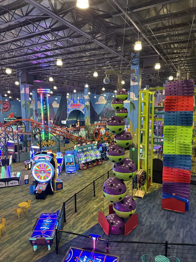 Kalahari Resort Arcade Tom Foolerys Adventure Park