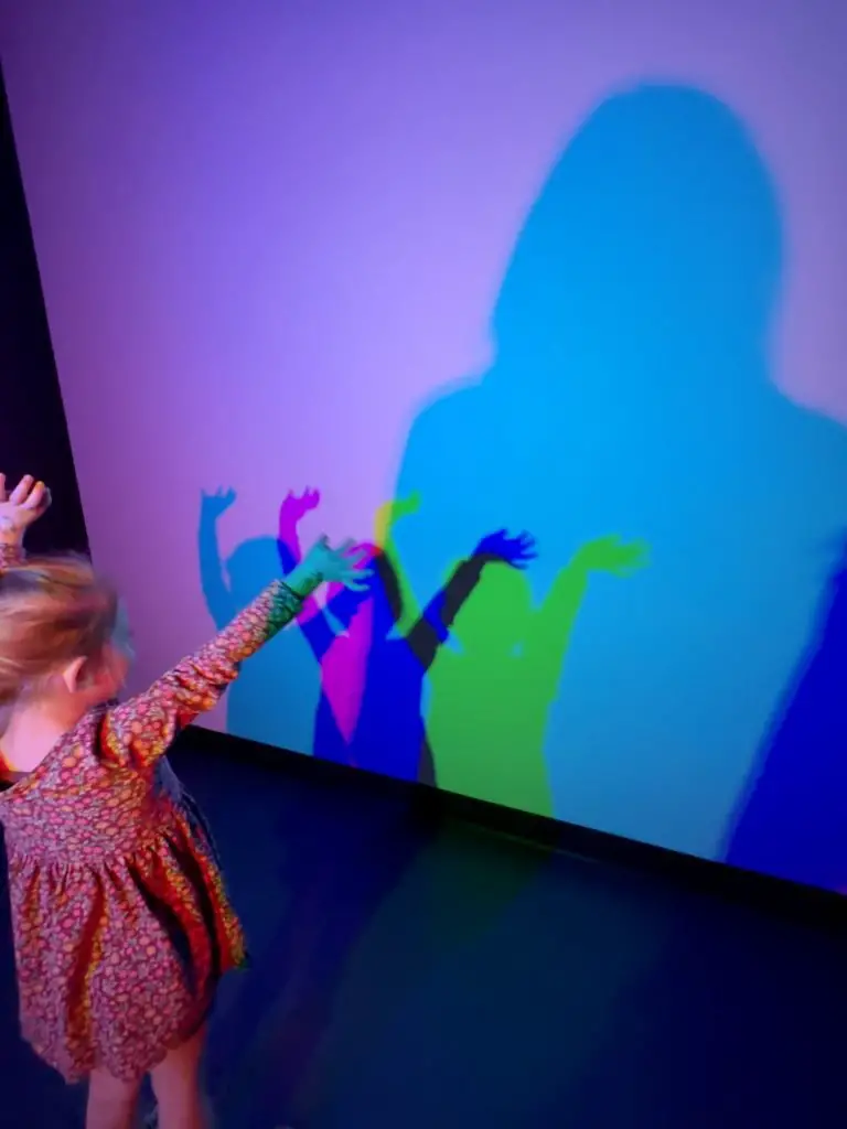 museum of illusions things to do in austin with toddlers